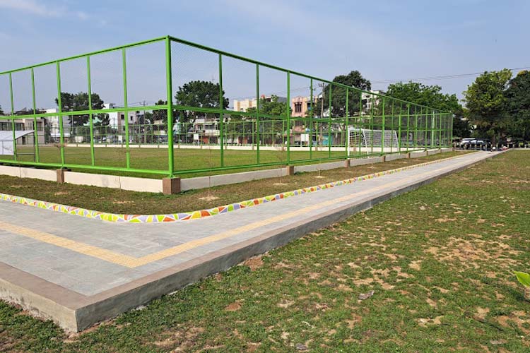 tempat jogging di medan lapangan gajah mada medan